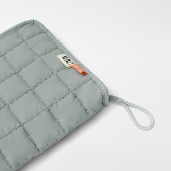 New Zara QUILTED TOILETRY BAG Moss Green - Picture 3 of 6